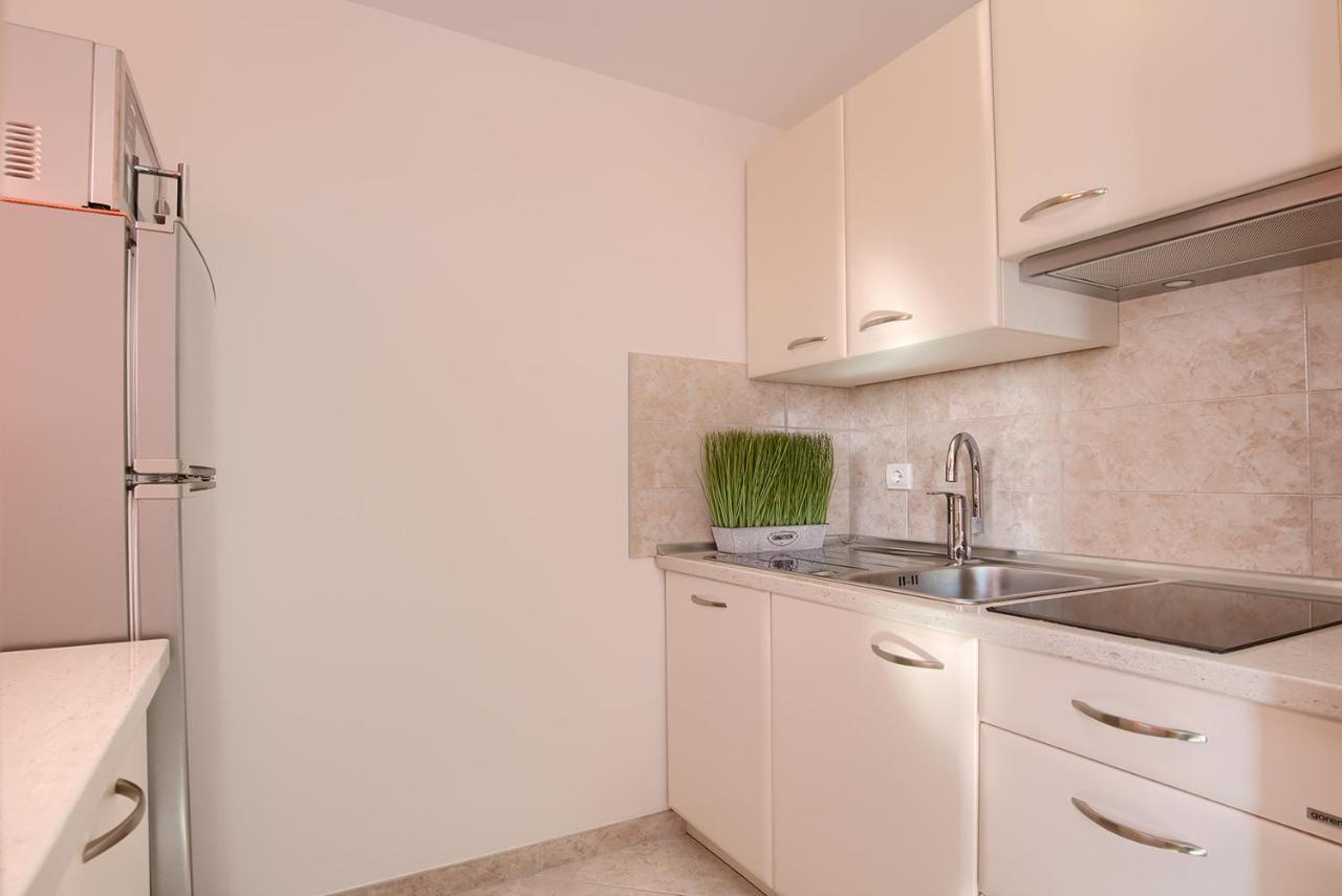Apartments Orange 메덜린 외부 사진