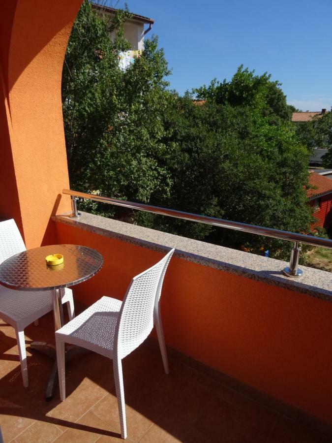 Apartments Orange 메덜린 외부 사진